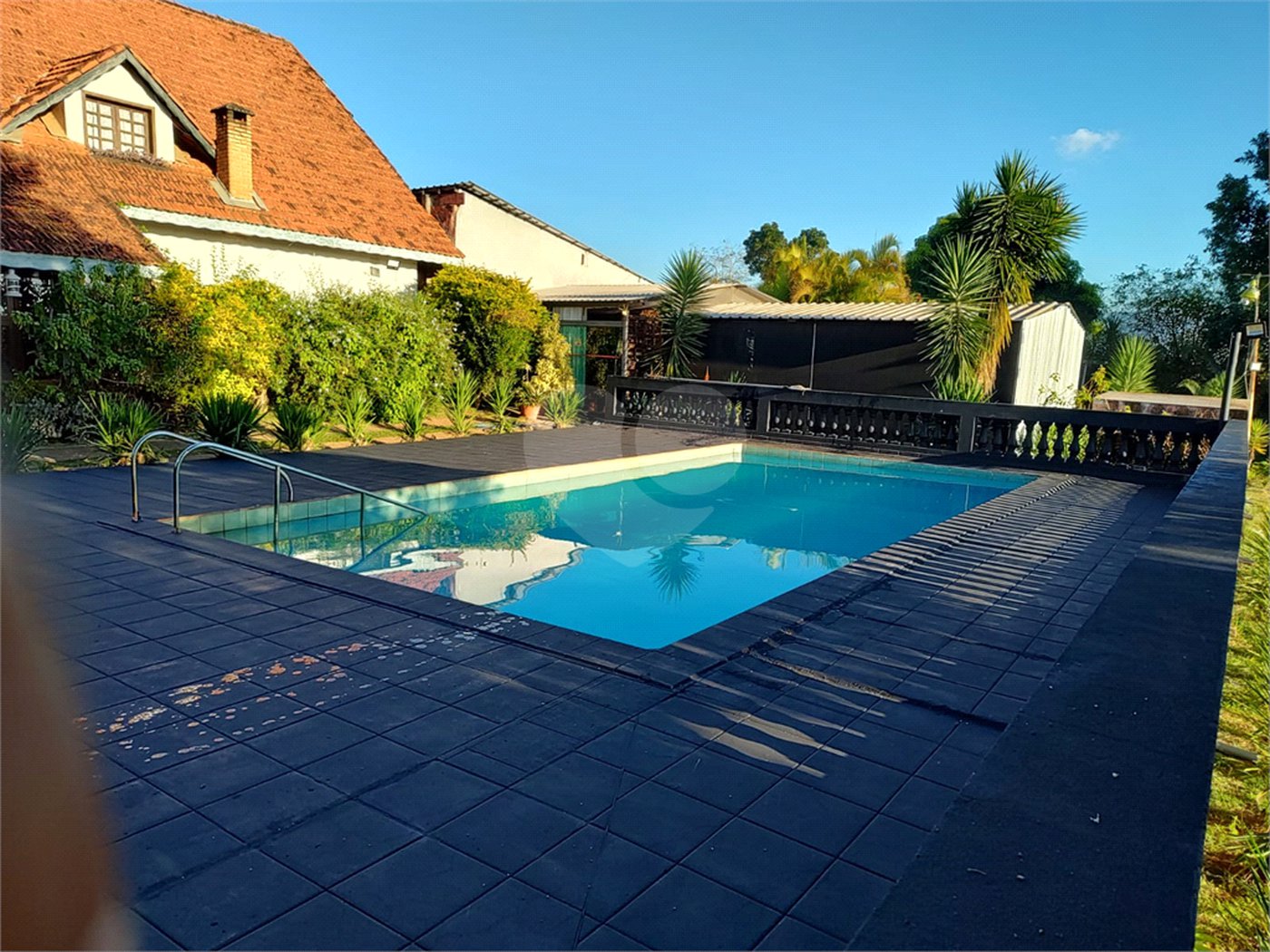 Casa à venda ou para alugar com 9 quartos, sendo 5 suítes, no condomínio Residencial Rio Verde, Araçoiaba da Serra - SP