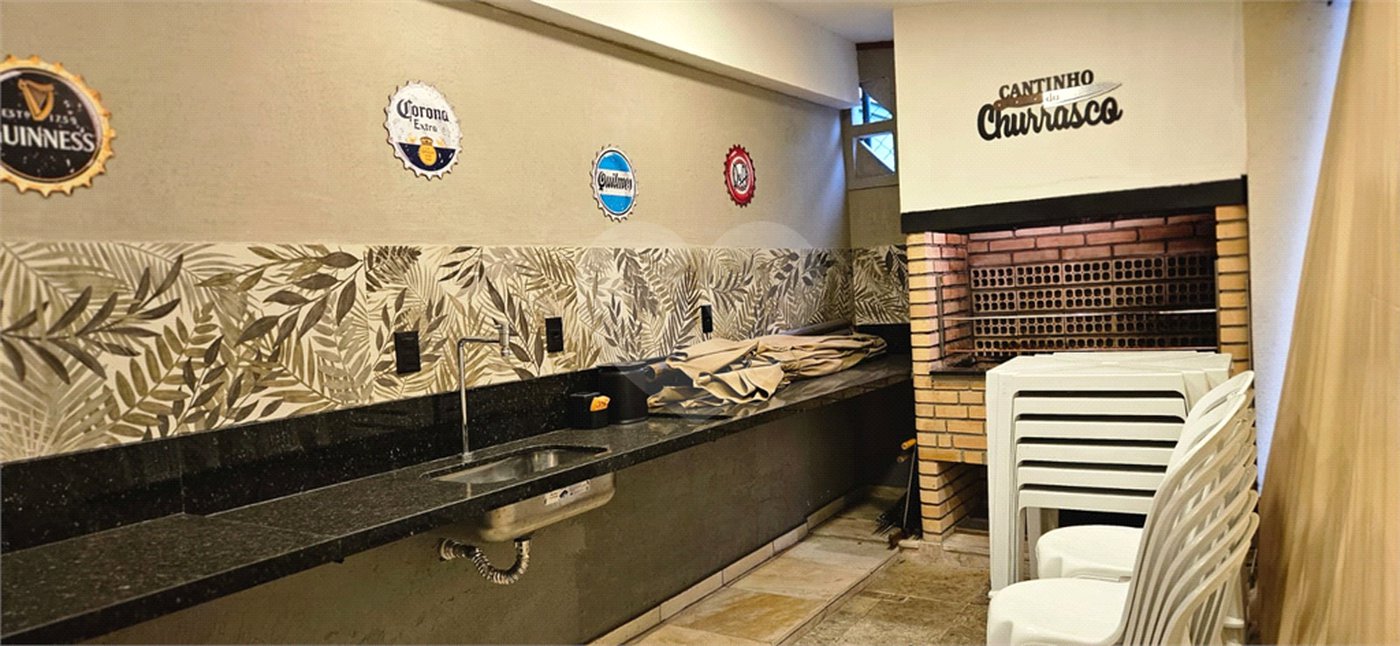 Apartamento à venda com 3 quartos, sendo 2 suítes, em Pinheiros, São Paulo, SP