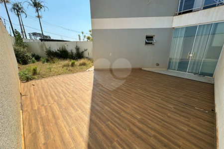 Apartamento à venda com 2 quartos em Vila La Brunetti, Itapetininga, SP
