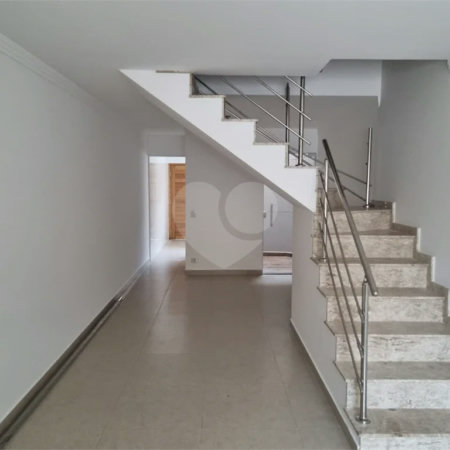 Sobrado à venda com 3 quartos, sendo 1 suíte, em Vila Mazzei, São Paulo, SP
