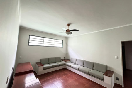 Casa à venda com 4 quartos, sendo 2 suítes, em Ribeirânia, Ribeirão Preto, SP
