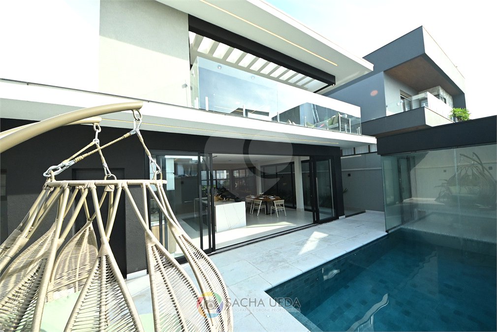 Casa à venda com 4 suítes no condomínio Residencial Dona Maria Candida, Indaiatuba - SP