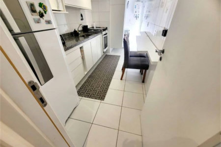 Apartamento Residencial à venda, Gonzaga, Santos - AP1004.