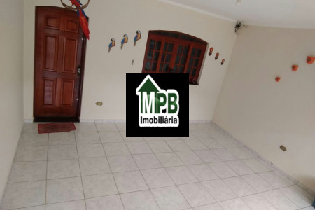 Sobrado à venda com 3 quartos, sendo 1 suíte, em Jardim Guaiba, Sorocaba, SP