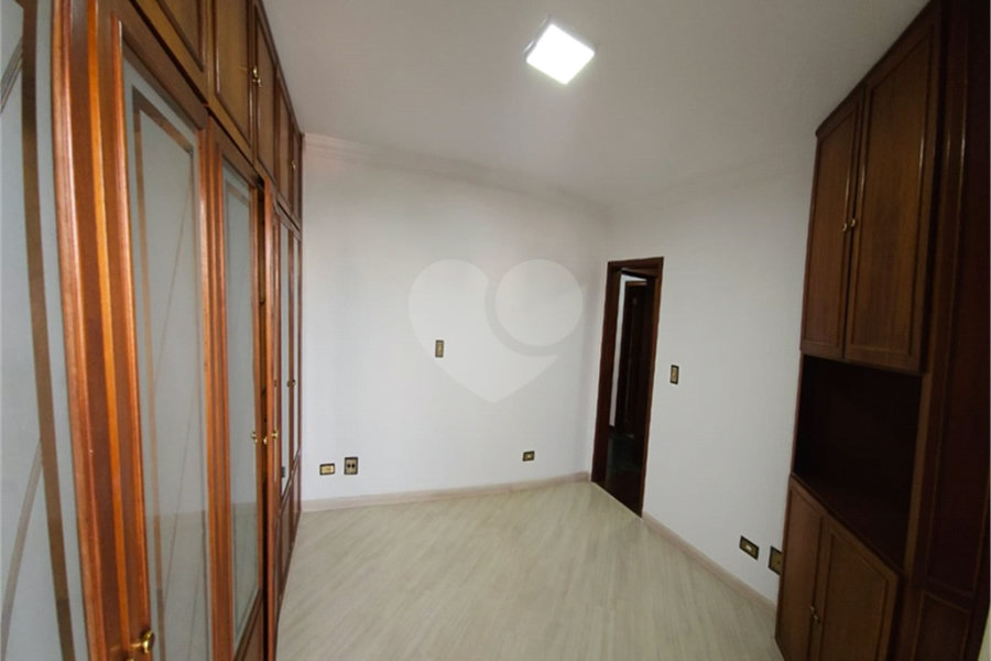 Apartamento à venda com 3 quartos, sendo 1 suíte, em Anália Franco, São Paulo, SP