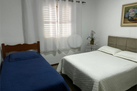 Casa à venda com 3 quartos, sendo 1 suíte, em Parque do Colégio, Jundiaí, SP