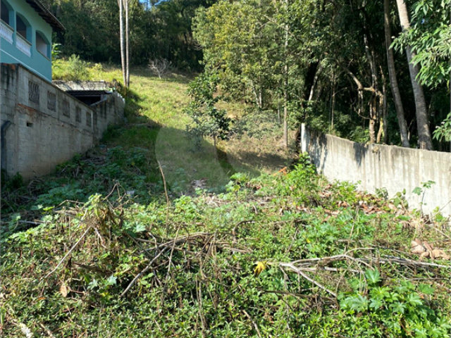 Terreno à venda em Barreiro, Mairiporã, SP