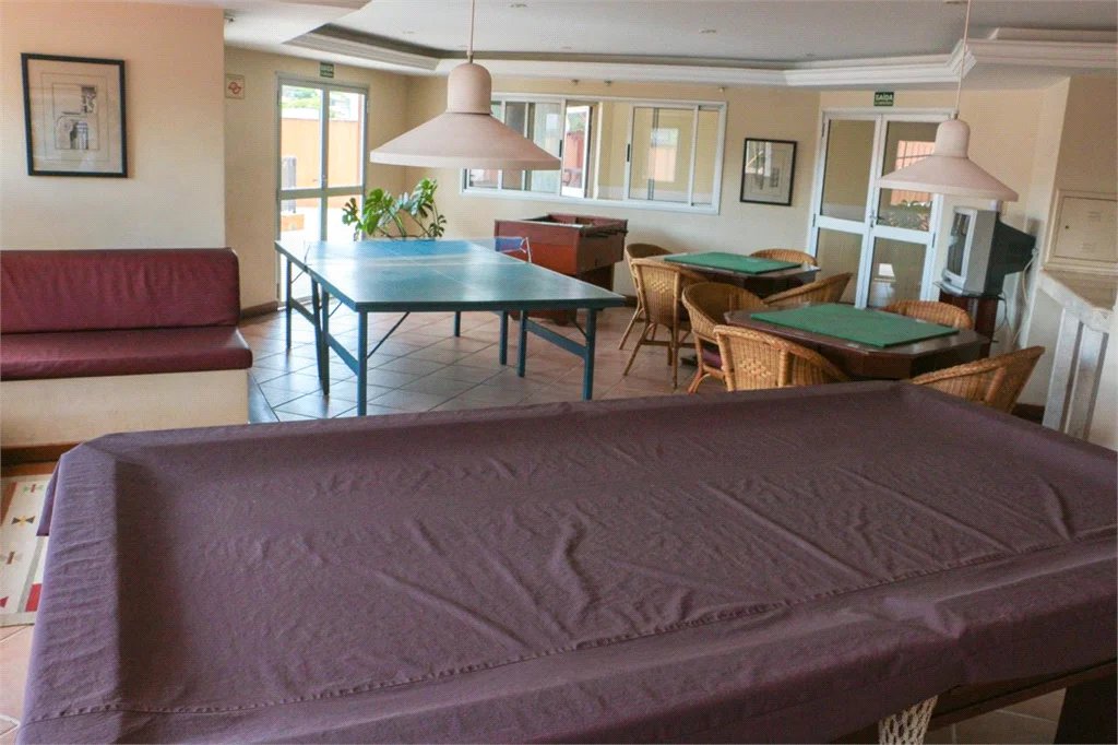 Apartamento à venda com 3 quartos, sendo 1 suíte,  em Vila Gomes, São Paulo, SP