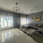 Casa para alugar com 5 quartos, sendo 2 suítes,  no condomínio Alpes de Caieiras, Caieiras - SP