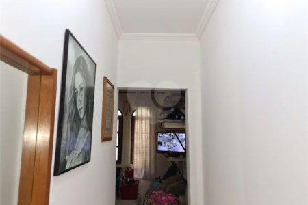 Casa à venda na Vila Esperança com 230m² 3 dormitórios 1 suíte 3 banheiros 3 vagas