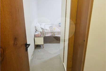 Casa à venda com 3 quartos, sendo 2 suítes, no condomínio Vale Encantado, Rio de Janeiro - RJ