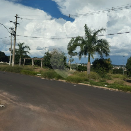 Terreno à venda em Residencial Vista do Horto, Araraquara, SP