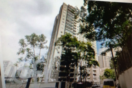 Apartamento à venda com 3 quartos, sendo 1 suíte,  em Vila Andrade, São Paulo, SP