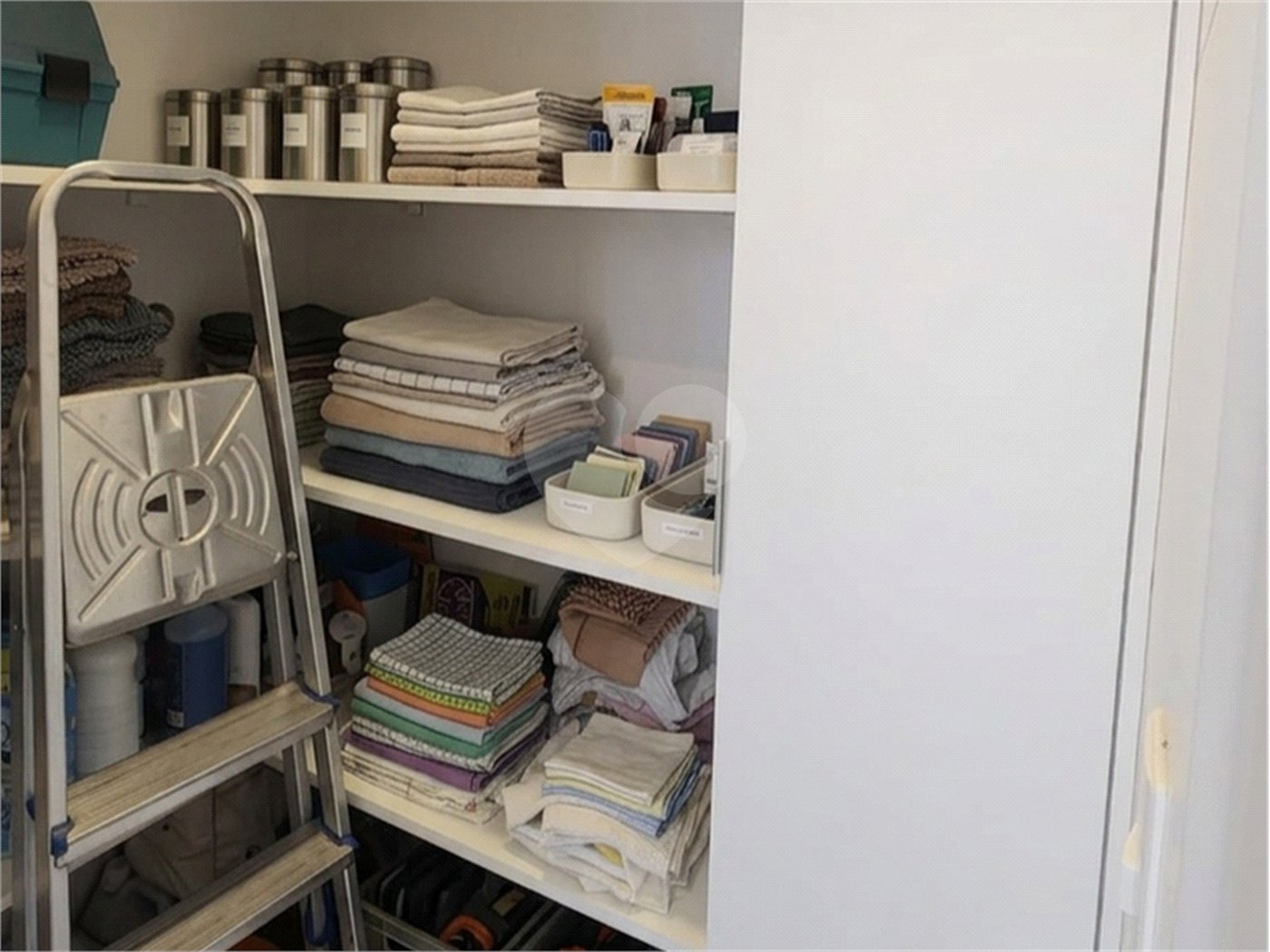 Casa à venda com 3 suítes no condomínio Cyrela Esplanada, Votorantim - SP