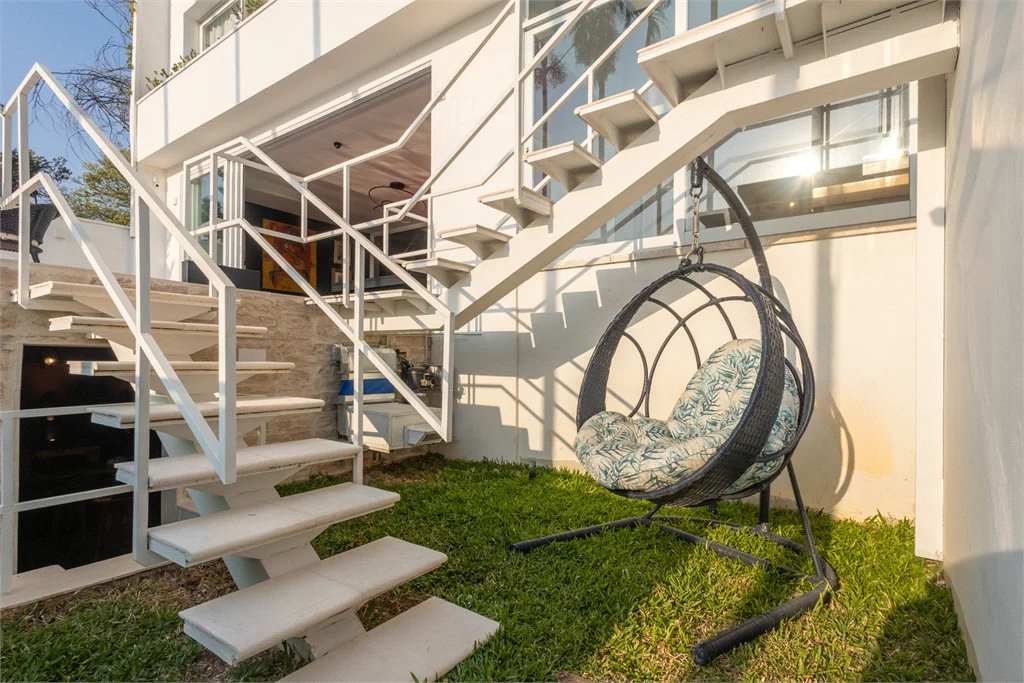 Casa à venda com 4 suítes em Jardim Guedala, São Paulo, SP