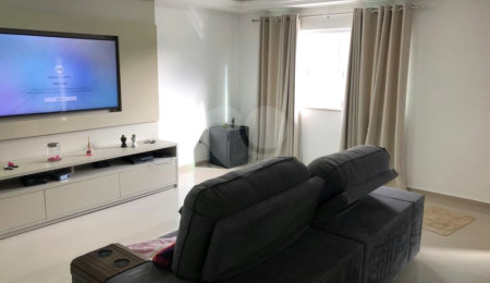 Sobrado à venda com 3 suítes em Barreiro, Mairiporã, SP