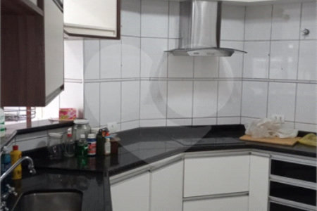 Casa à venda com 3 suítes no condomínio Villaggio Capriccio, Louveira - SP