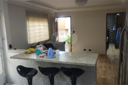 Casa Térrea à venda com 2 quartos em Jardim Arpoador, São Paulo, SP
