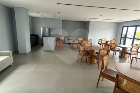 Apartamento à venda com 2 quartos, sendo 1 suíte, em Baeta Neves, São Bernardo do Campo, SP
