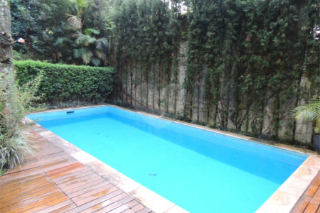 Sobrado à venda com 4 suítes em Alto da Boa Vista, São Paulo, SP