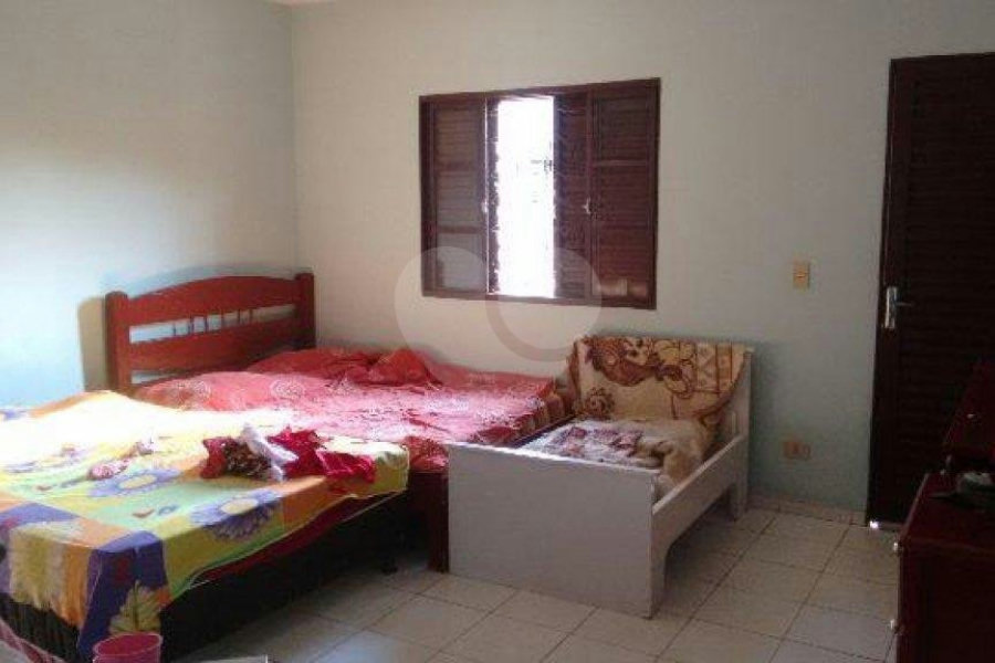 Casa à venda com 3 quartos, sendo 1 suíte, em Tremembé, São Paulo, SP