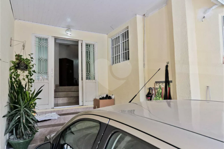 Salão à venda ou para alugar com 3 quartos, sendo 1 suíte, em Jardim Monjolo, São Paulo, SP