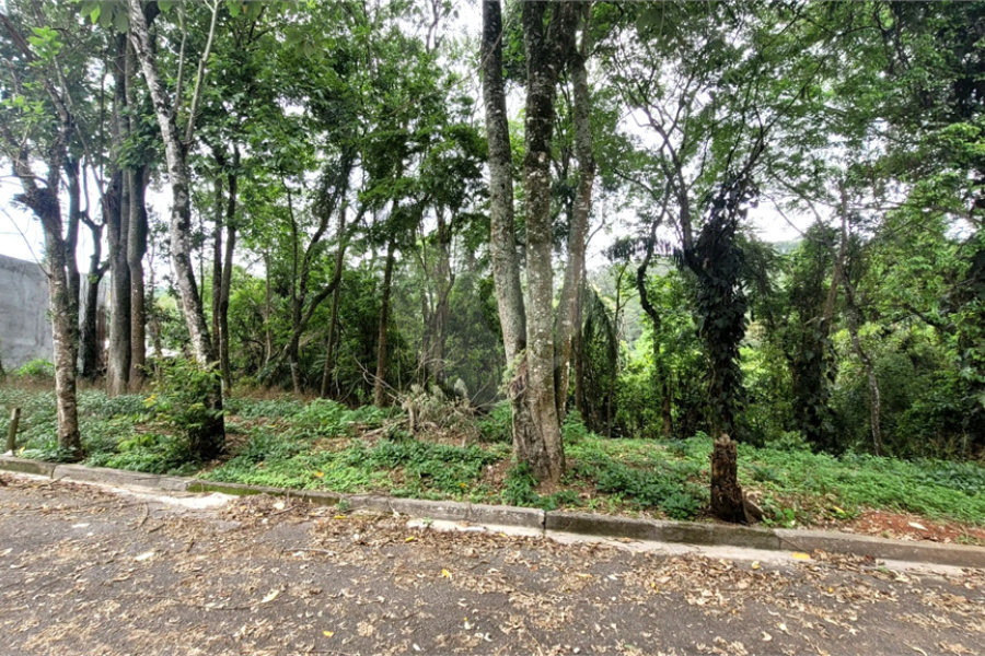 Terreno à venda no condomínio Sausalito, Mairiporã - SP
