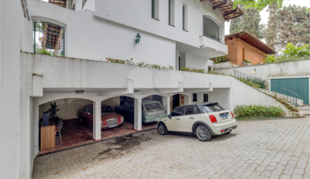 Casa à venda ou para alugar com 4 suítes em Brooklin Velho, São Paulo, SP