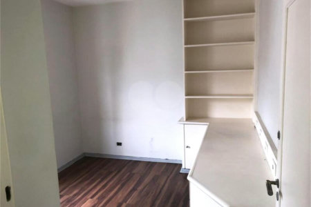 Apartamento à venda com 3 quartos, sendo 1 suíte, em Jardim Paulista, São Paulo, SP