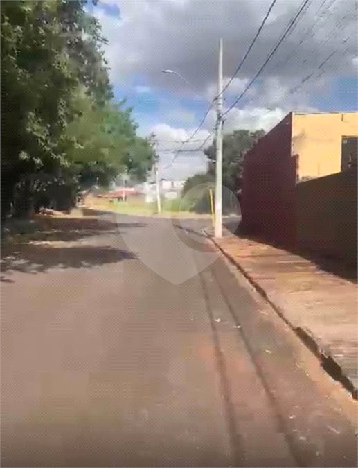 Terreno à venda em Jardim Residencial Água Branca, Araraquara, SP