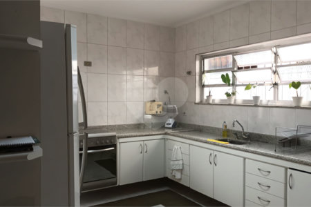 Casa à venda com 3 quartos, sendo 1 suíte, em Planalto Paulista, São Paulo, SP