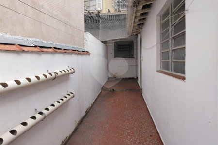 Sobrado à venda com 2 quartos em Vila Ipojuca, São Paulo, SP