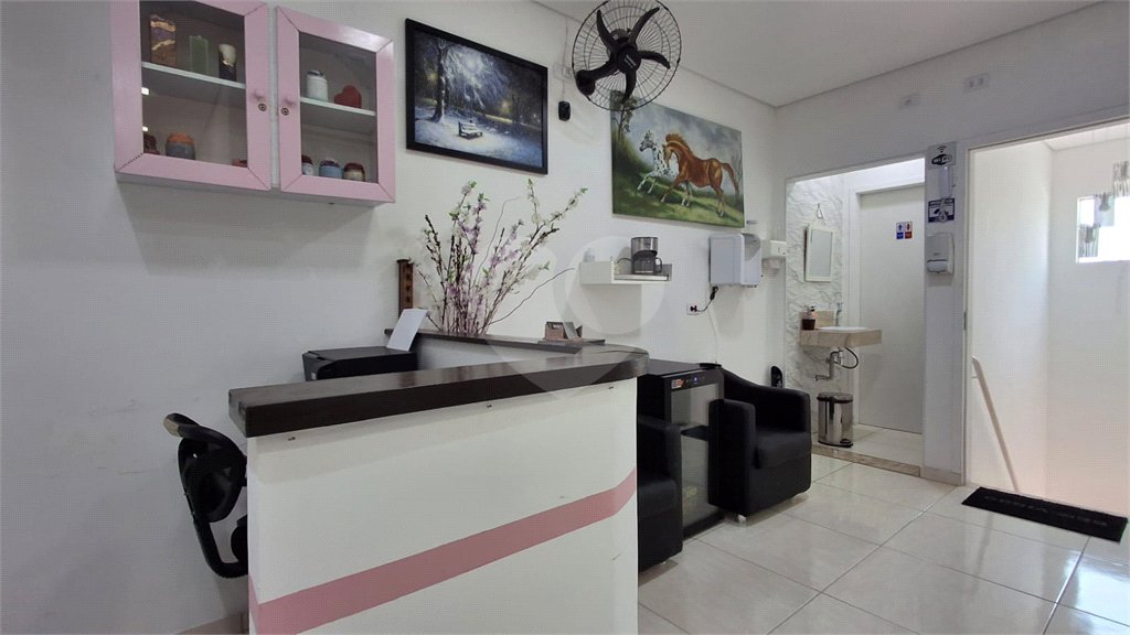 Casa à venda com 2 quartos, sendo 1 suíte, em Vila Assis, Sorocaba, SP