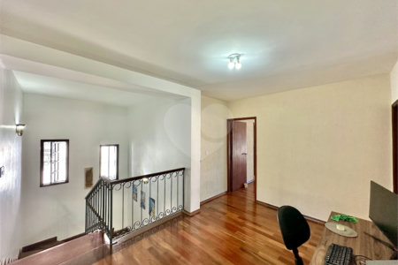 Casa à venda com 5 quartos, sendo 4 suítes, em Parque dos Príncipes, São Paulo, SP
