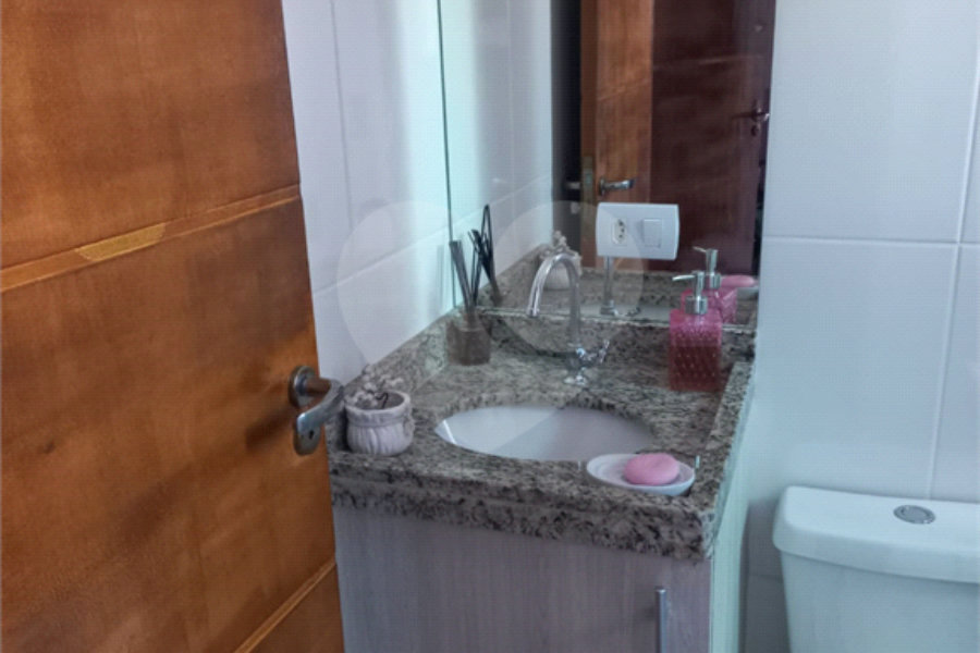 Casa à venda com 2 suítes no condomínio Madureira, São Paulo - SP