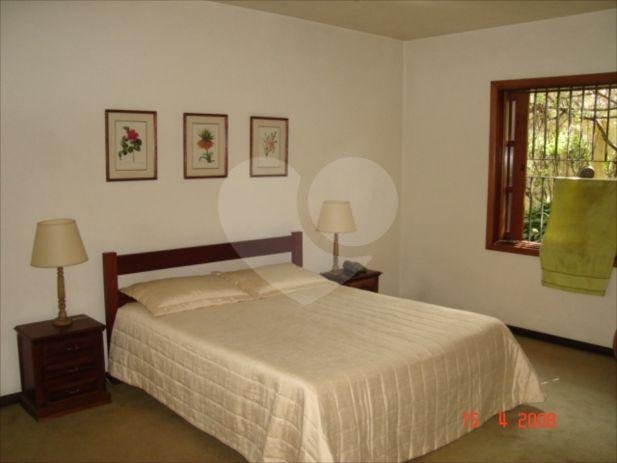 Casa Térrea à venda com 4 quartos, sendo 2 suítes, em Vila Tramontano, São Paulo, SP