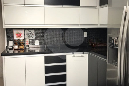 Apartamento à venda com 2 quartos em Jardim Petrópolis, São Paulo, SP