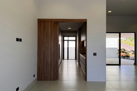 Casa à venda com 4 quartos, sendo 2 suítes, no condomínio Residencial Damha Belvedere, Presidente Prudente - SP