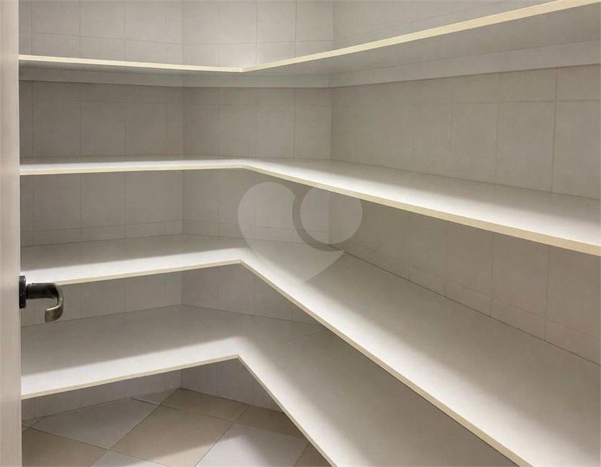 Casa à venda com 4 suítes no condomínio Tivoli, Sorocaba - SP
