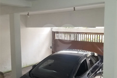 Casa à venda com 3 quartos, sendo 2 suítes, em Jardim Maria Luiza, São Paulo, SP