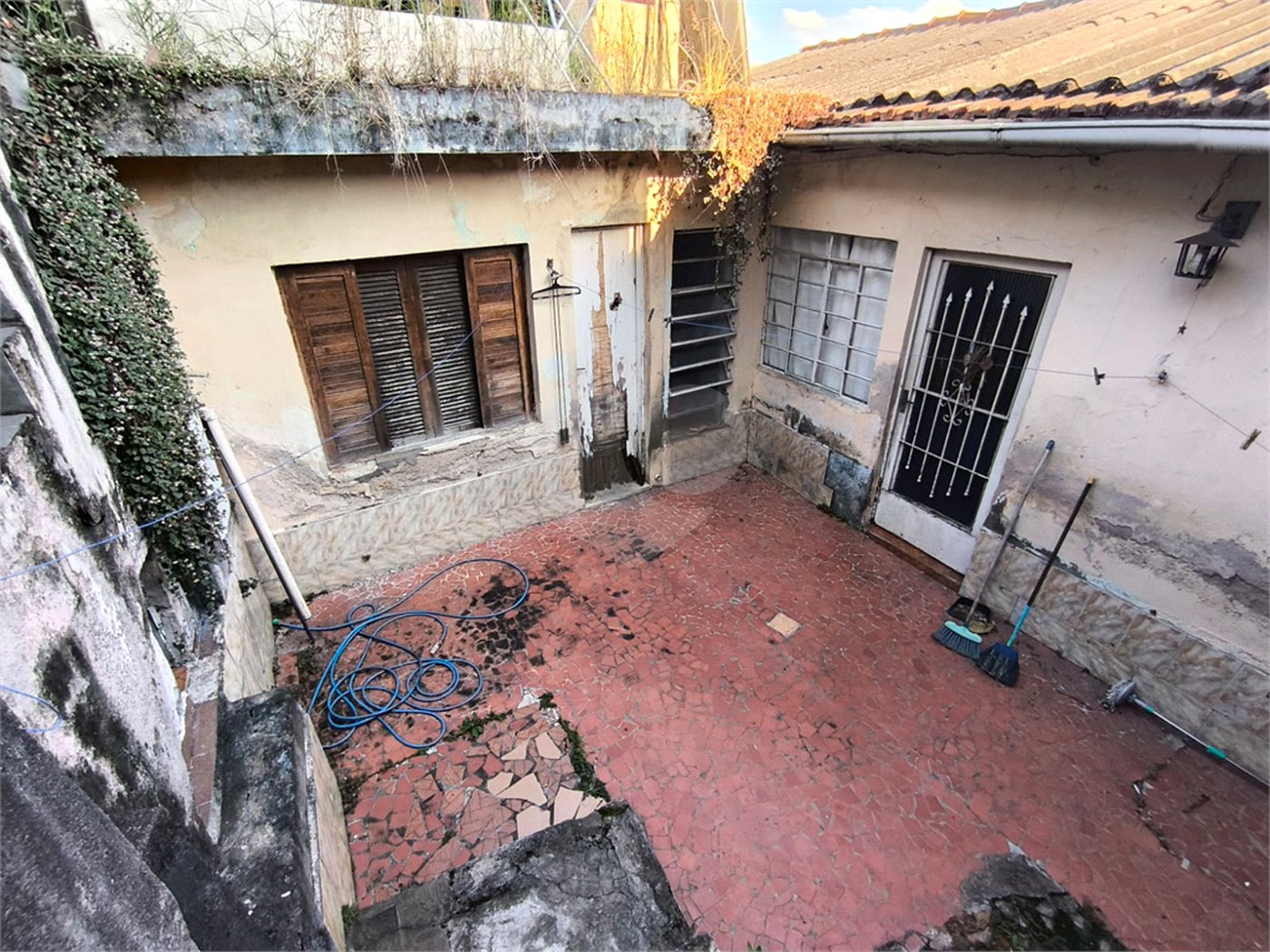Casa à venda com 3 quartos, sendo 1 suíte, em Umarizal, São Paulo, SP