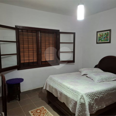 Sítio à venda com 3 quartos, sendo 1 suíte, em Bairro do Cambará, São Roque, SP