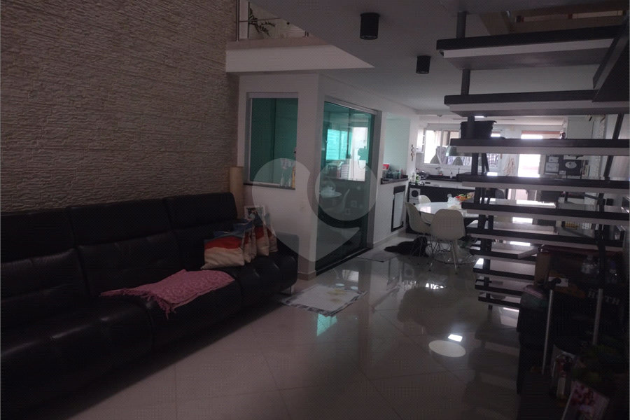 Casa à venda com 3 suítes em Santana, São Paulo, SP