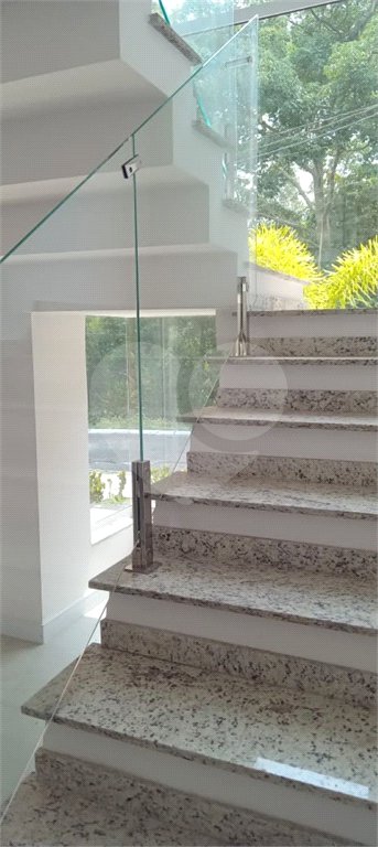 Casa à venda com 3 suítes no condomínio Mosaico da Serra, Mogi das Cruzes - SP