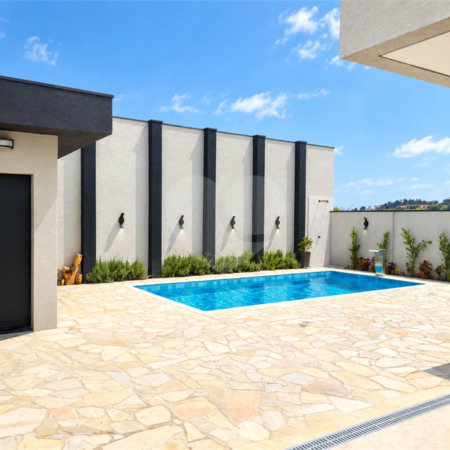 Linda casa em condomínio fechado, unindo conforto, lazer e segurança para você e sua família!