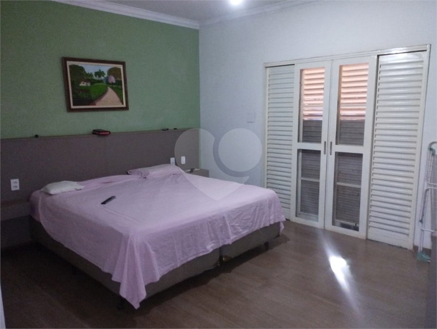 Casa à venda com 6 quartos, sendo 4 suítes, no condomínio Chácara Hipica, Ribeirão Preto - SP