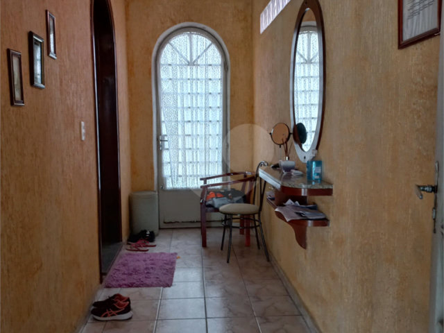 Sobrado à venda com 3 quartos em Tremembé, São Paulo, SP