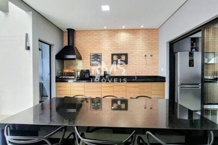 Casa à venda com 3 quartos, sendo 1 suíte, no condomínio Residencial Mont Blanc, Itu - SP