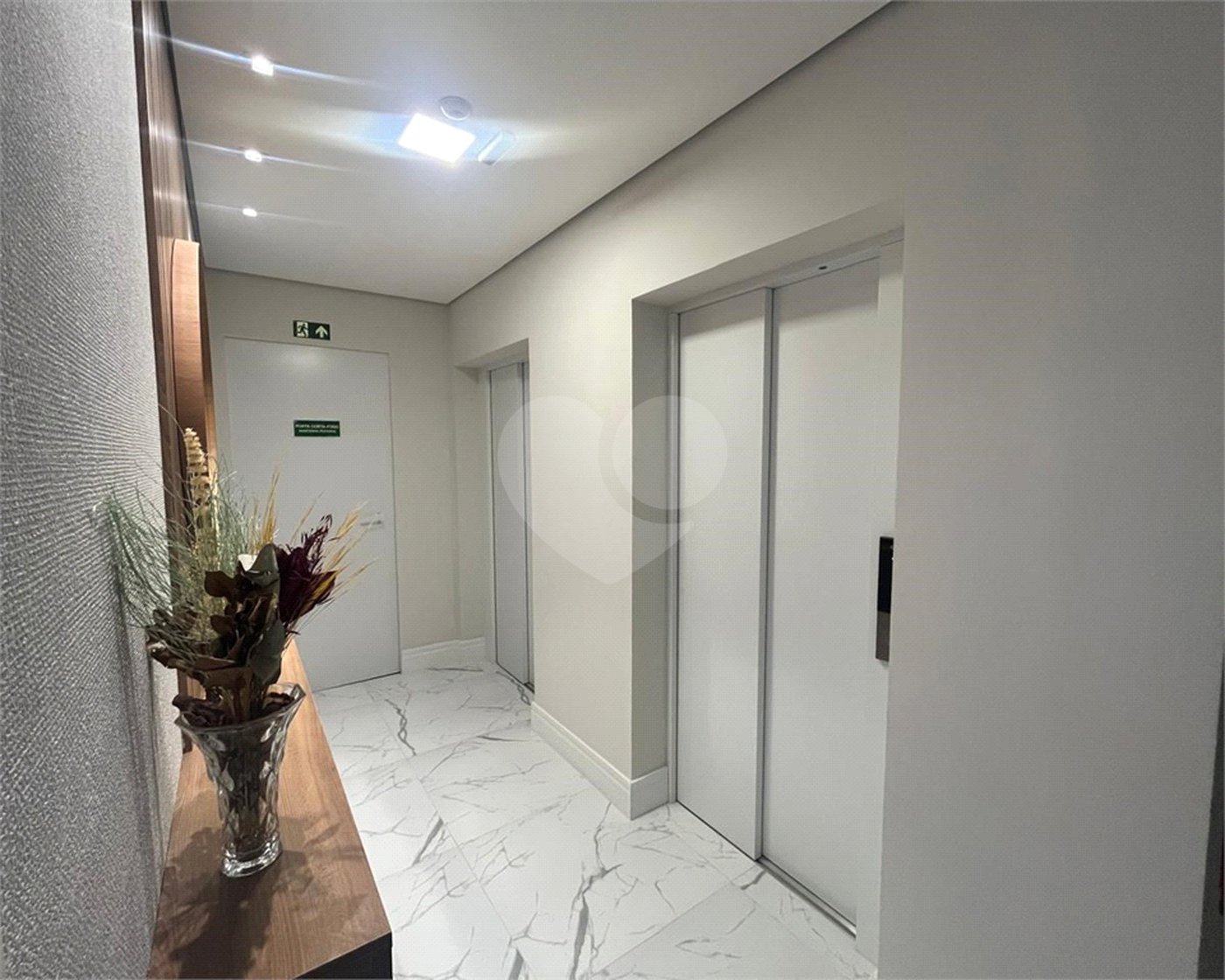 Apartamento à venda com 2 suítes no Centro, Itapetininga, SP
