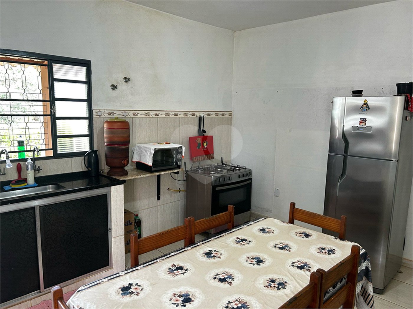 Sobrado à venda com 3 quartos, sendo 2 suítes, em Vila Mazzei, Itapetininga, SP